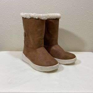 Cat & Jack  girls boots size 5 winter boots Brown faux suede leather boo…